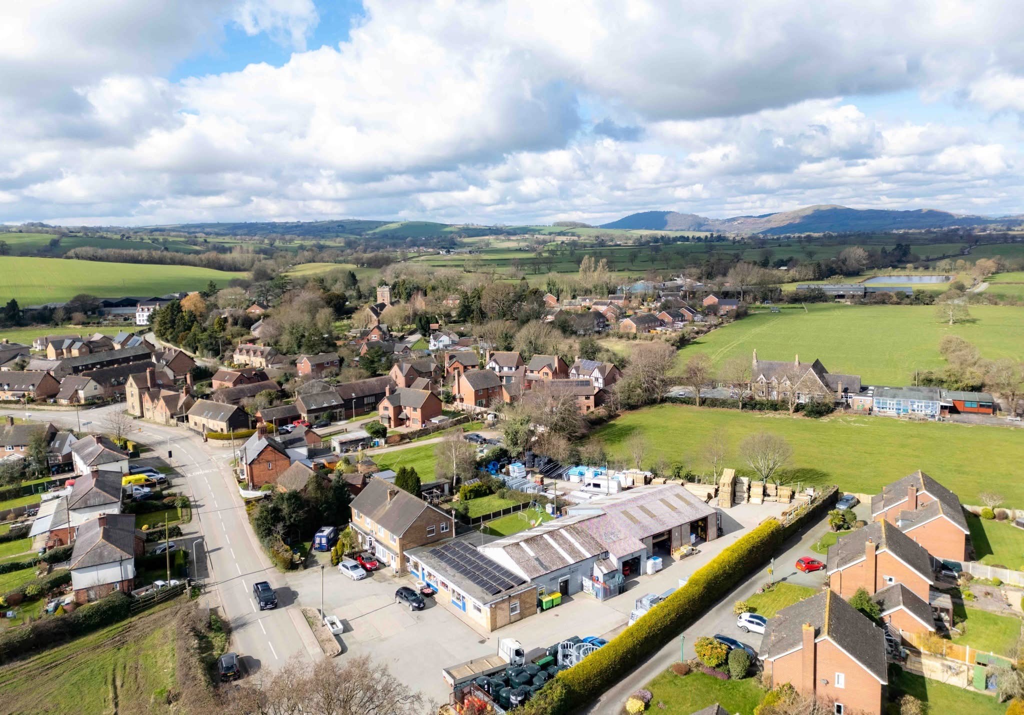 Animal Food Shop Near Me Nigel Farr Farm Services Shop